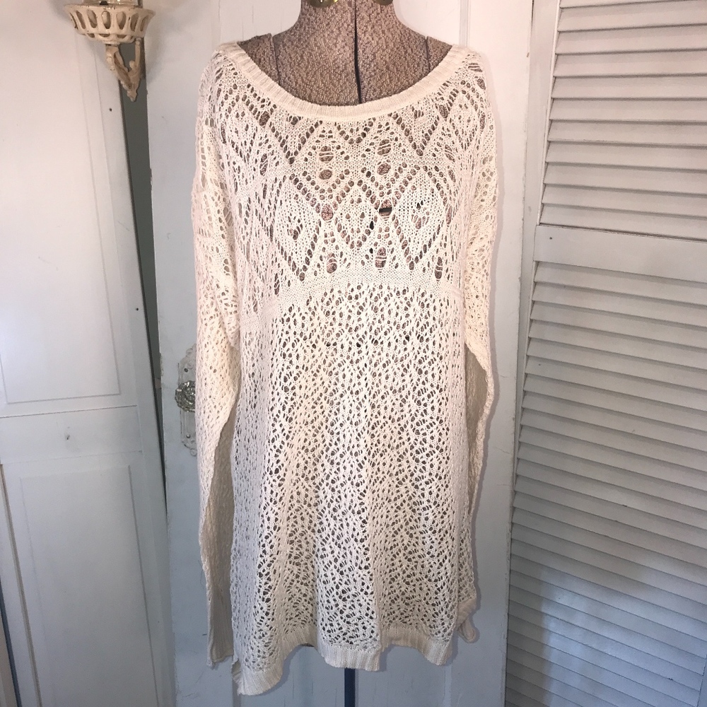 Mossimo long 100% cotton cream crochet sweater L
